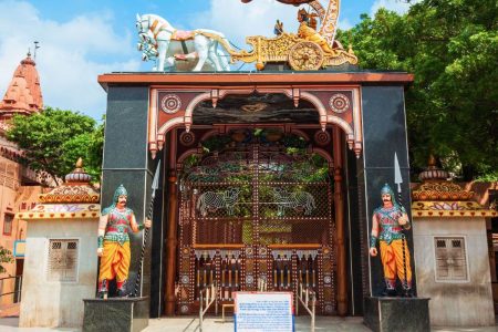 Vrindavan and Govardhan Tour